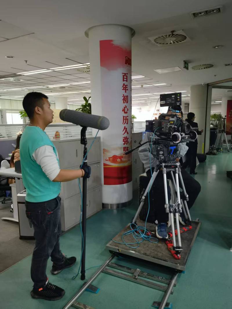 云龙县广告片拍摄：用故事化表达传递品牌温度，拉近与用户的距离！